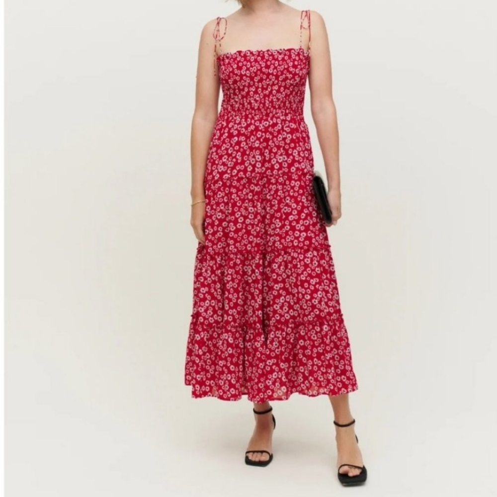 NWT Reformation Nira Midi Maxi Dress Red Floral Smocked Upper Tiered Size Large